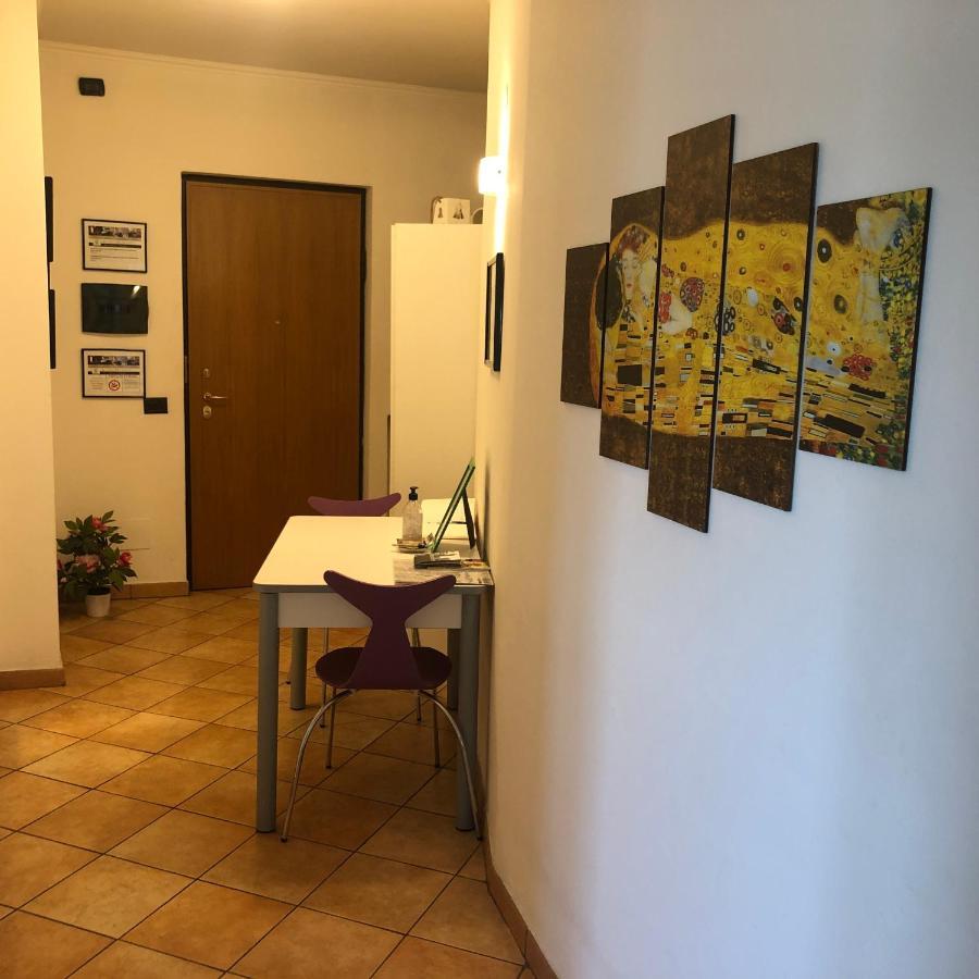Apartment Verdiano Parma Bagian luar foto